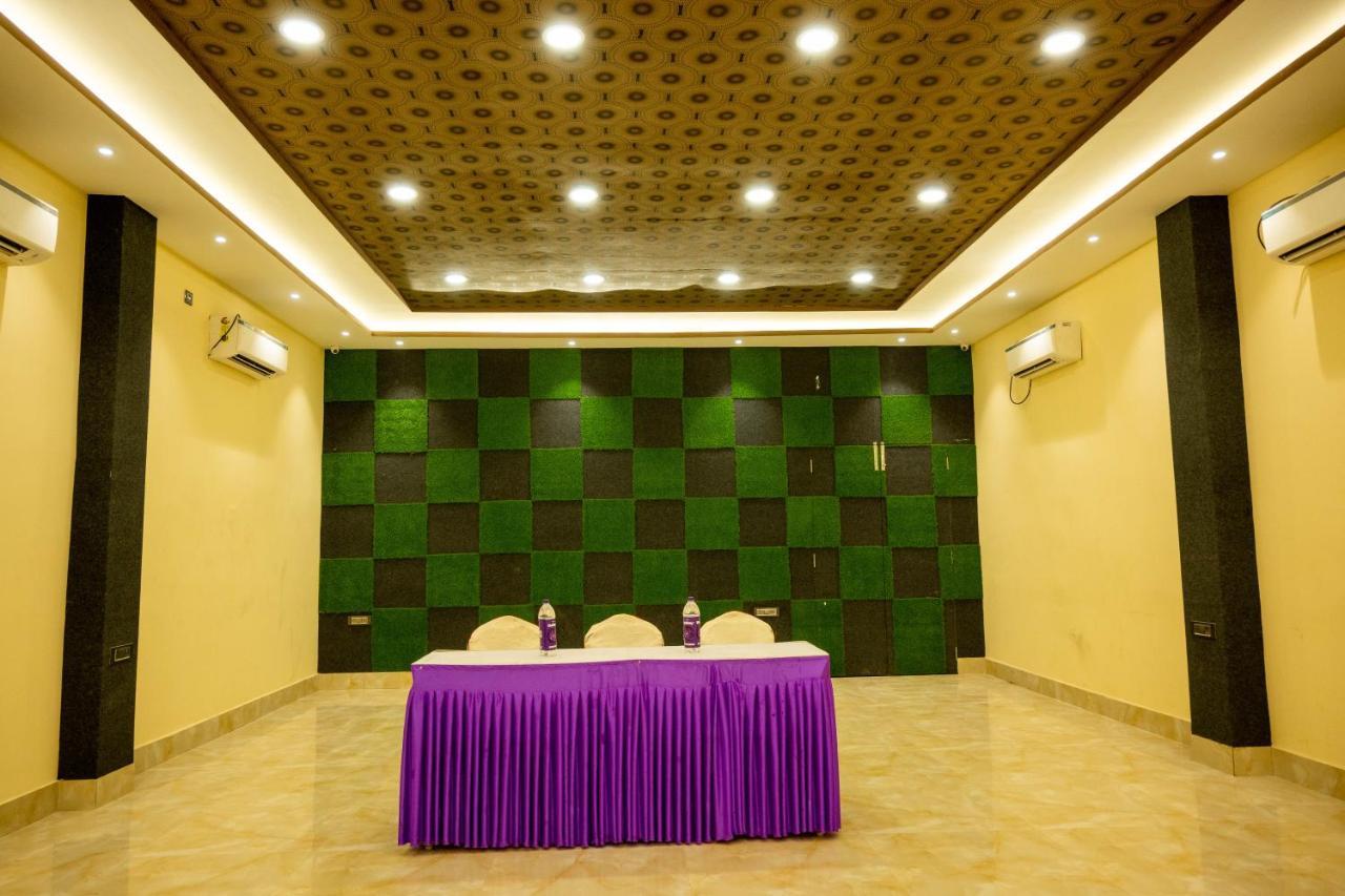 Vinayak Bhavan By Vinayak Hotels Brahmapur Esterno foto