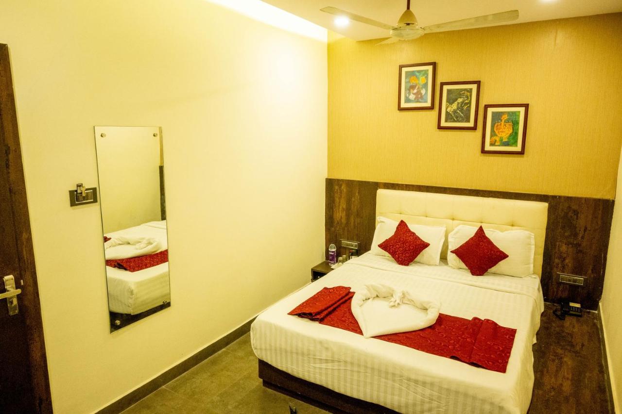 Vinayak Bhavan By Vinayak Hotels Brahmapur Esterno foto