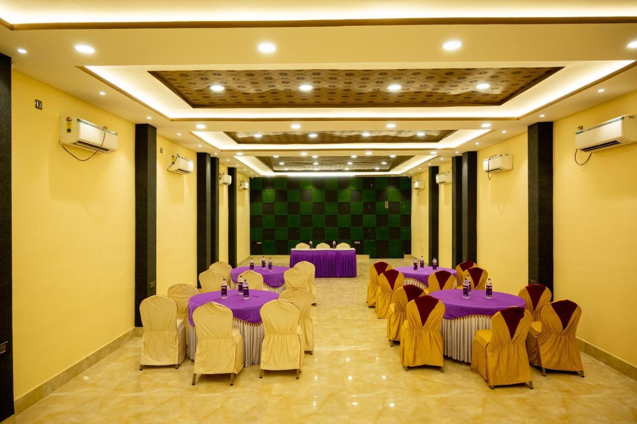 Vinayak Bhavan By Vinayak Hotels Brahmapur Esterno foto