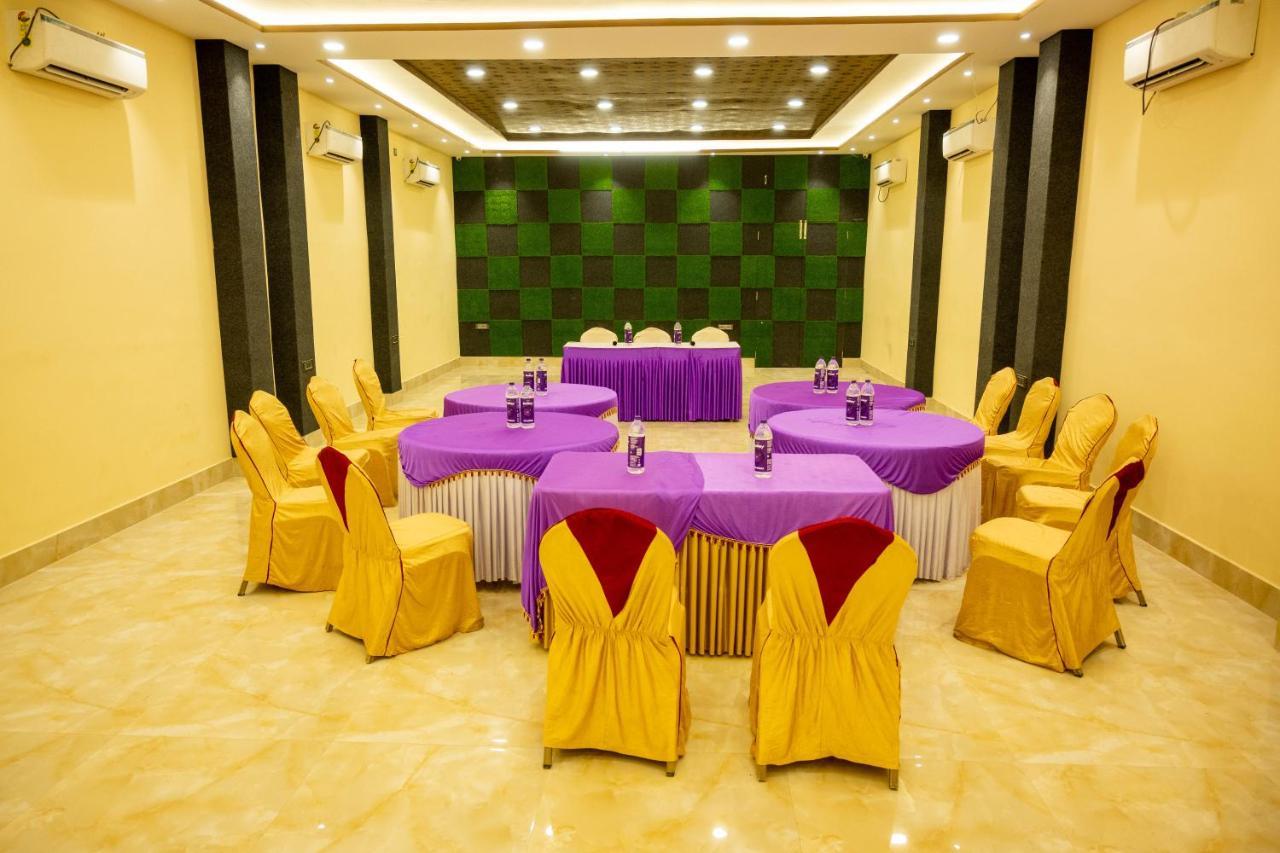 Vinayak Bhavan By Vinayak Hotels Brahmapur Esterno foto